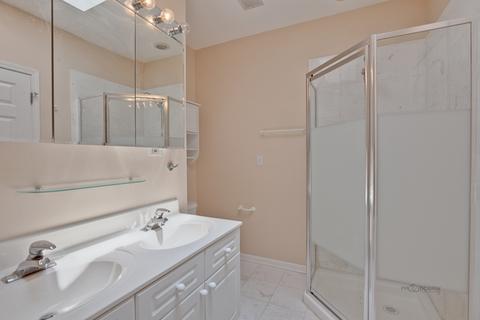 918 E 48th St, Chicago, IL 60615 photo 17