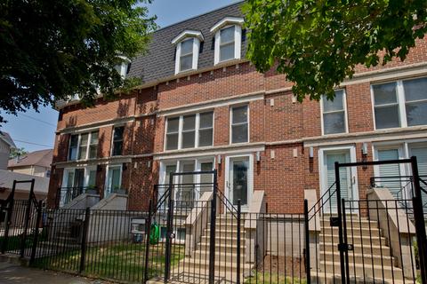 918 E 48th St, Chicago, IL 60615 photo 1