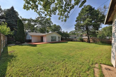 565 Olive St, Hoffman Estates, IL 60169 photo 28