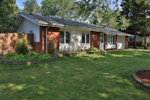 565 Olive St, Hoffman Estates, IL 60169 photo 2