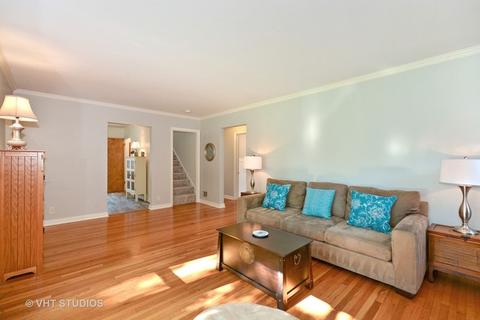 356 Hubbard Ave, Elgin, IL 60123 photo 4
