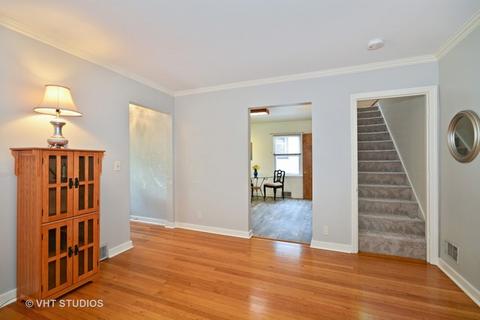356 Hubbard Ave, Elgin, IL 60123 photo 3