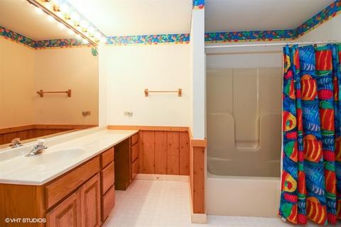 21203 Dunham Rd, Harvard, IL 60033 photo 14
