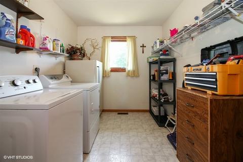 21203 Dunham Rd, Harvard, IL 60033 photo 12