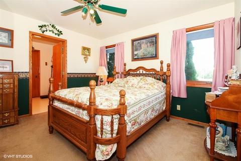 21203 Dunham Rd, Harvard, IL 60033 photo 7