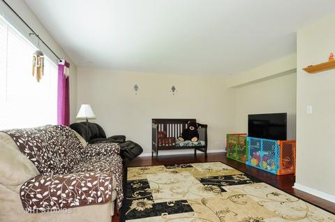 3271 Stratton Ln, Aurora, IL 60502 photo 7