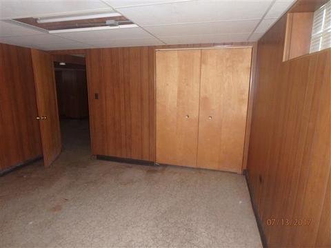 10900 S Wallace St, Chicago, IL 60628 photo 11