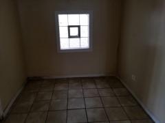 6943 S Eberhart Ave, Chicago, IL 60637 photo 4