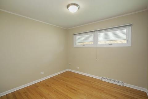 604 Marshall Rd, Northbrook, IL 60062 photo 9