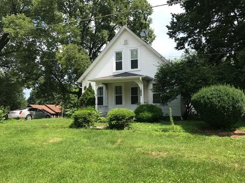 3976 Broad St, Dixon, IL 61021 photo 1