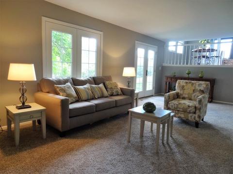 75 Westhampton Ct, Aurora, IL 60504 photo 15