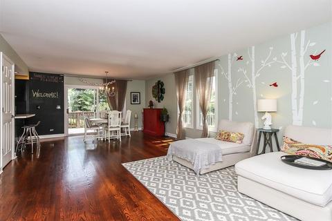1136 Cimarron Dr, Cary, IL 60013 photo 3
