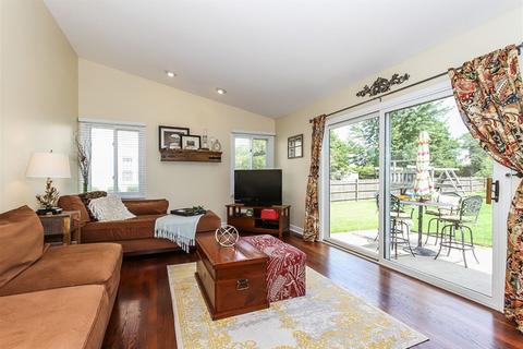 1136 Cimarron Dr, Cary, IL 60013 photo 13