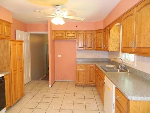 3860 W 155th St, Markham, IL 60428 photo 11