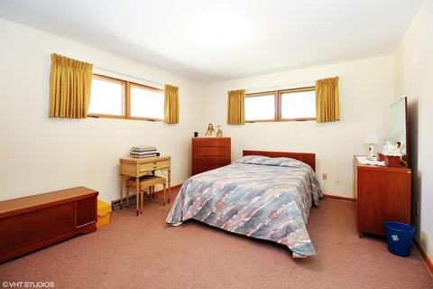 1042 E 8th St, Lockport, IL 60441 photo 5