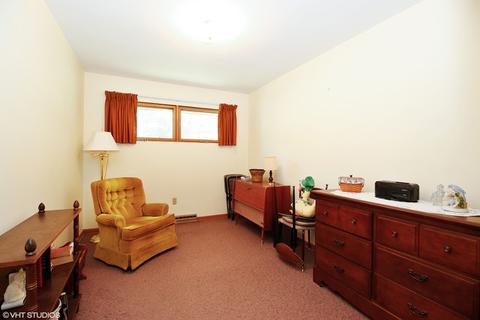1042 E 8th St, Lockport, IL 60441 photo 7