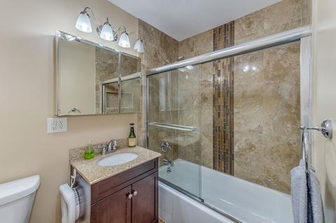 230 Maricopa Ln, Hoffman Estates, IL 60169 photo 19