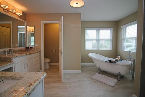 1010 Estancia Ln, Algonquin, IL 60102 photo 25