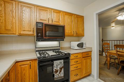 880 Sheldon Ct #A, Wheaton, IL 60189 photo 13