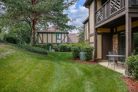 880 Sheldon Ct #A, Wheaton, IL 60189 photo 22