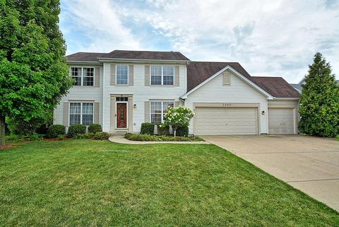 23917 Greenfield Ct, Plainfield, IL 60585 photo 1