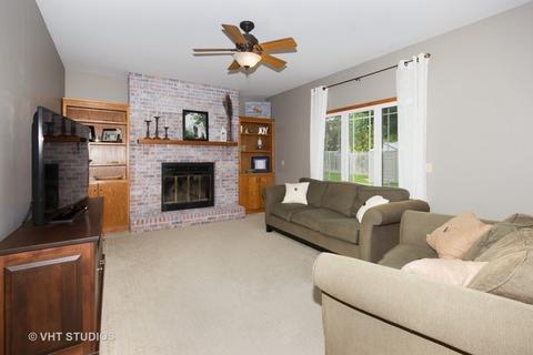 5 Hunter Dr, Montgomery, IL 60538 photo 7