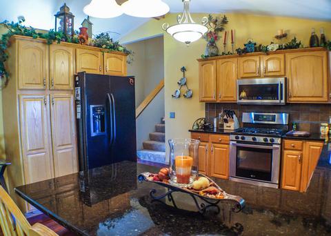 5916 Cobblestone Trl, Mchenry, IL 60050 photo 10