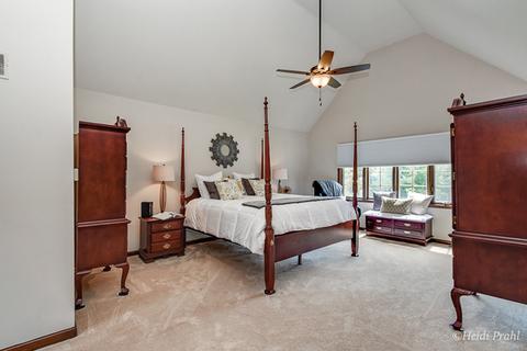 231 Brighton Dr, Wheaton, IL 60189 photo 15