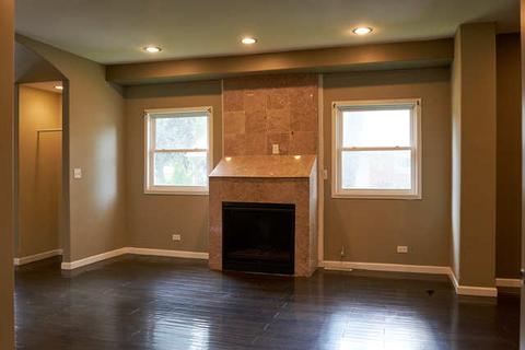 536 7th Ave, Aurora, IL 60505 photo 4