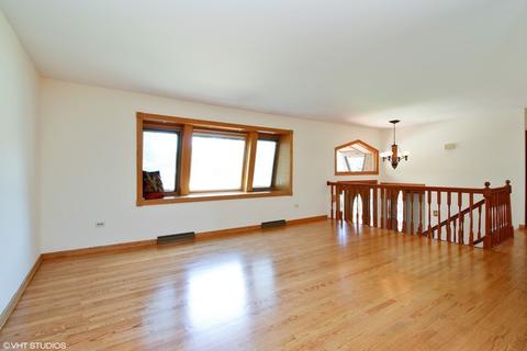573 E 2nd St, Lockport, IL 60441 photo 7