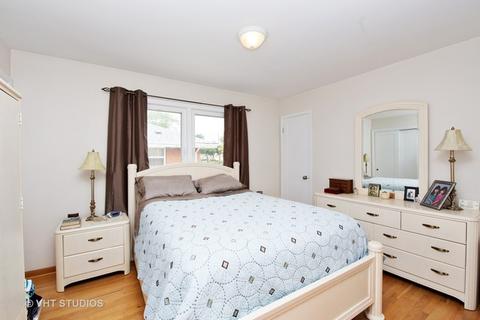 5905 W Maple Ave, Berkeley, IL 60163 photo 6