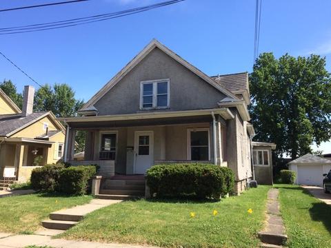 1710 6th St, Peru, IL 61354 photo 1
