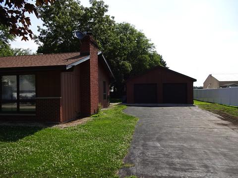 400 9th St, Mazon, IL 60444 photo 3