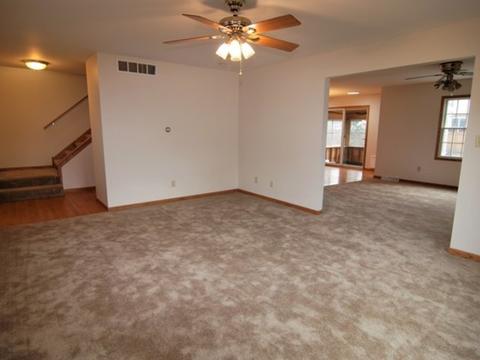 139 Deerpath Dr, Morris, IL 60450 photo 4
