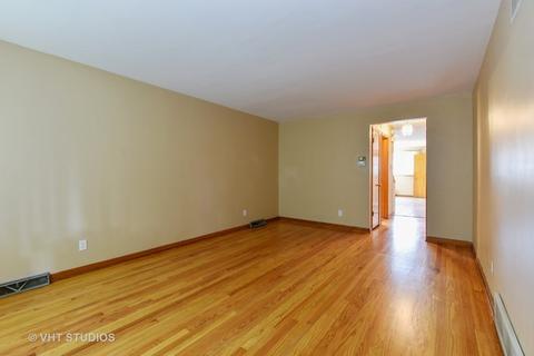 9609 S Lowe Ave, Chicago, IL 60628 photo 2