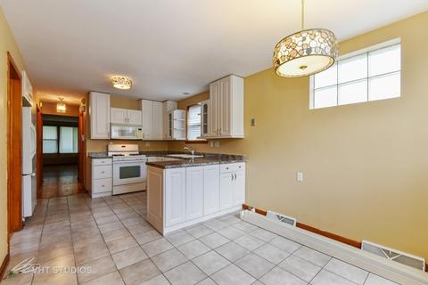 9609 S Lowe Ave, Chicago, IL 60628 photo 4