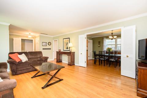 301 Glenview Rd, Glenview, IL 60025 photo 4