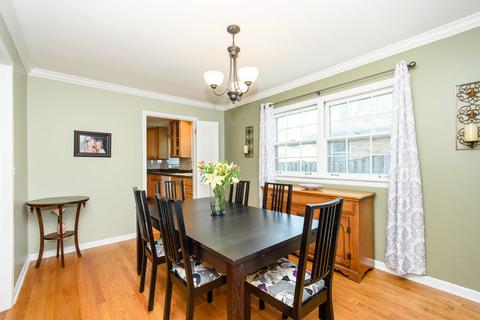 301 Glenview Rd, Glenview, IL 60025 photo 5