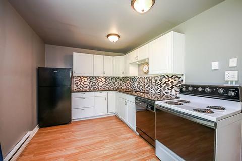 2073 Maple St, Des Plaines, IL 60018 photo 8