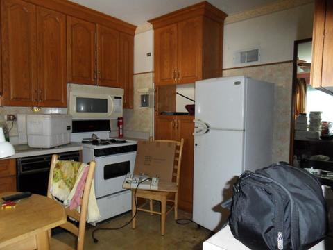 736 Bangs St, Aurora, IL 60505 photo 5