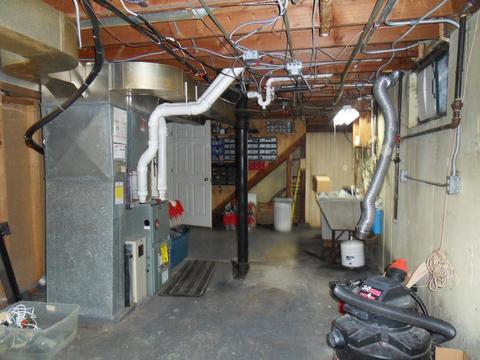 736 Bangs St, Aurora, IL 60505 photo 23