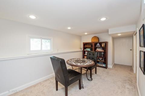 319 Bartram Rd, Riverside, IL 60546 photo 21