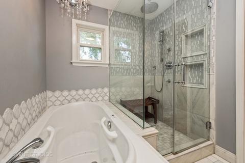 319 Bartram Rd, Riverside, IL 60546 photo 15