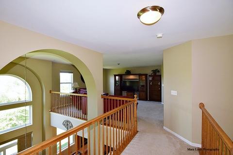 2959 Kelly Dr, Elgin, IL 60124 photo 13