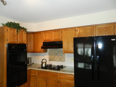 1010 Harmon Blvd, Hoffman Estates, IL 60169 photo 12