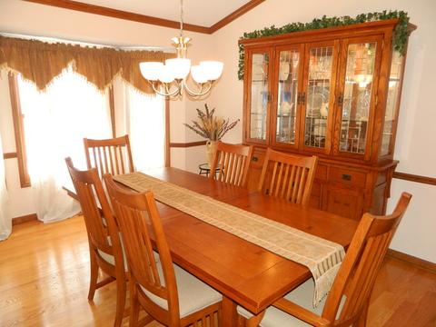 1010 Harmon Blvd, Hoffman Estates, IL 60169 photo 5