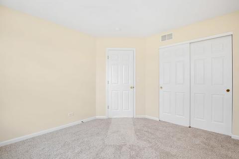 802 Station Blvd, Aurora, IL 60504 photo 24