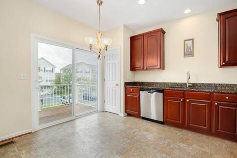 802 Station Blvd, Aurora, IL 60504 photo 14