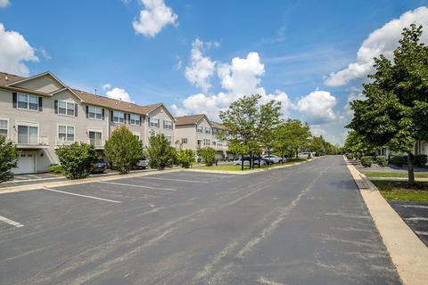 802 Station Blvd, Aurora, IL 60504 photo 32