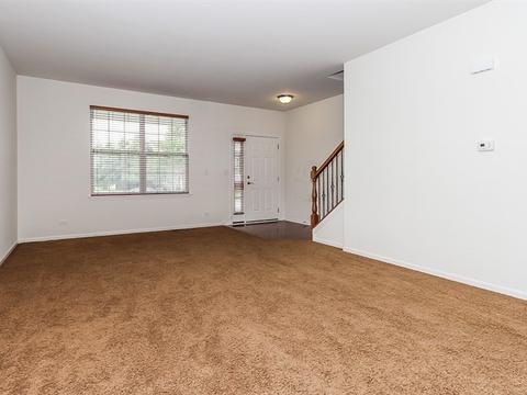 3029 Cranston Ave, Elgin, IL 60124 photo 4